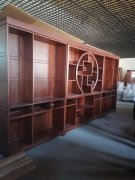 要不正在放个术品